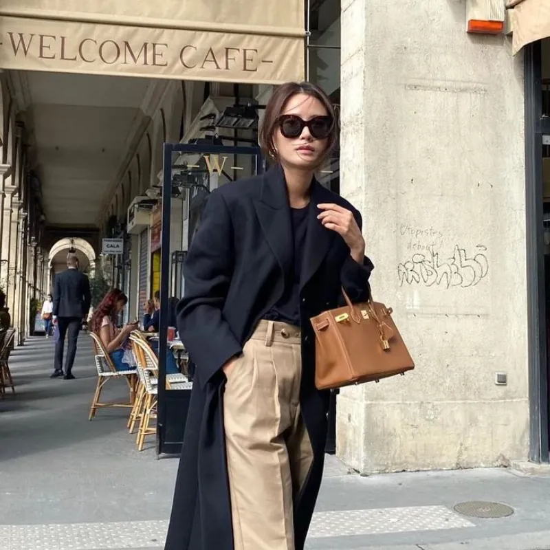 he30ibella Torba Laura